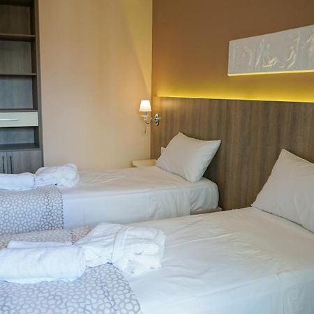 Agnes Deluxe Hotel Pefkochori Quarto foto